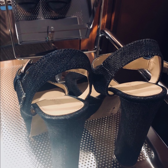 MICHAEL KORS Denim Peep-Toe Pump 👡💕 - Picture 4 of 6